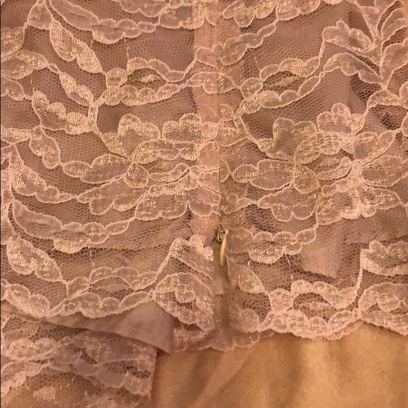 Lace top - Picture 3 of 10
